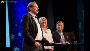 Ib Thomsen i Frp (t.v.) meiner journalistikken ikkje er politisk farga. Thomsen var ein del av panelet som kommenterte Medieundersøkelsen (Foto: Flickr.com/mediedager)